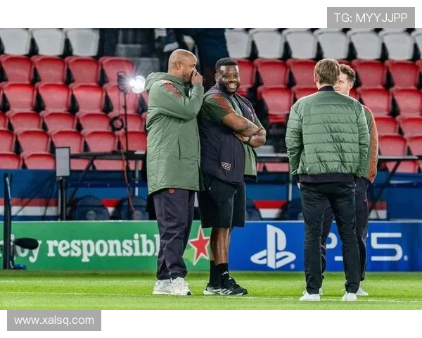 巴黎vs拜仁：两位教练在玩一种很新的足球